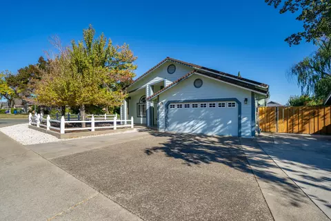 Other - 1389 River Ridge Dr, Redding, CA 96003 photo 3 of 3