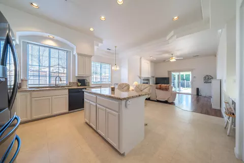 Kitchen - 1389 River Ridge Dr, Redding, CA 96003 photo 1 of 2