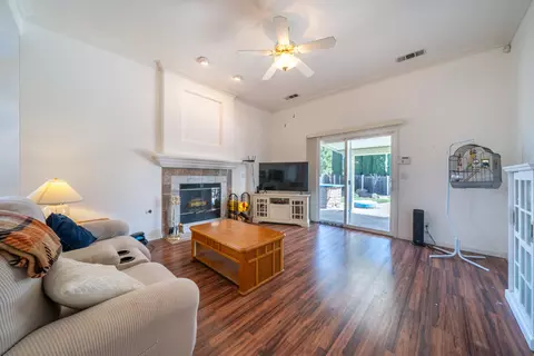 Living - 1389 River Ridge Dr, Redding, CA 96003 photo 5 of 5
