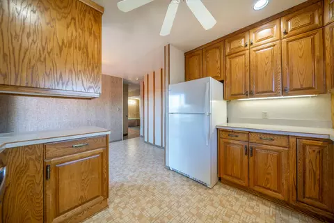 Kitchen - 1129 Almond Ave, Redding, CA 96001 photo 5 of 5