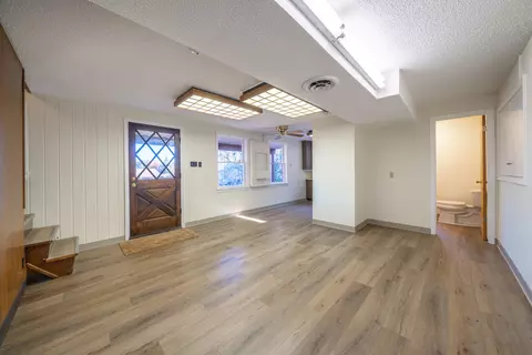 Living - 1129 Almond Ave, Redding, CA 96001 photo 4 of 5