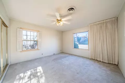 Bedroom - 1129 Almond Ave, Redding, CA 96001 photo 5 of 8