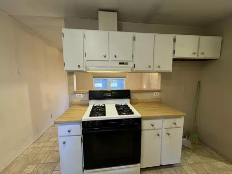 Kitchen - 20219 Mapleleaf St, Burney, CA 96013 photo 2 of 3