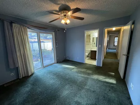 Bedroom - 20219 Mapleleaf St, Burney, CA 96013 photo 3 of 10