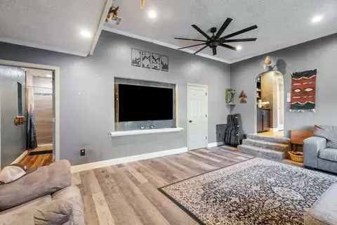 3145 Quartz Hill Rd, Redding, CA 96003 photo 13