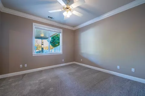 4301 Key West Dr, Redding, CA 96002 photo 27