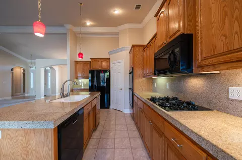 4301 Key West Dr, Redding, CA 96002 photo 10