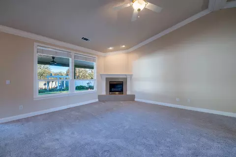4301 Key West Dr, Redding, CA 96002 photo 3