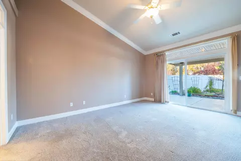 4301 Key West Dr, Redding, CA 96002 photo 17
