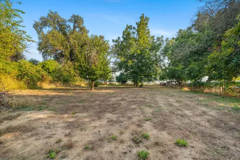 3211 Rupert Rd, Anderson, CA 96007 photo 28