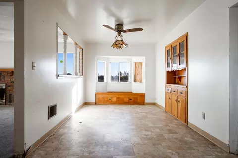 Living - 22505 Dove Ave, Gerber, CA 96035 photo 2 of 2