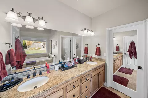 2158 Sageway Dr, Redding, CA 96003 photo 19