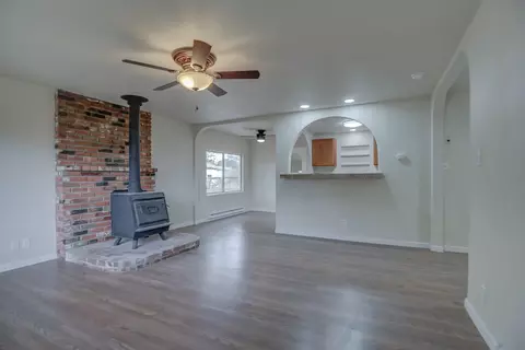 2915 Lowden Ln, Redding, CA 96002 photo 6