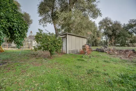 2915 Lowden Ln, Redding, CA 96002 photo 25