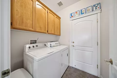 2662 Queens Way, Redding, CA 96001 photo 15