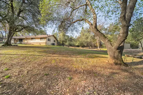 Exterior - 12660 Lake Blvd, Redding, CA 96003 photo 20 of 20