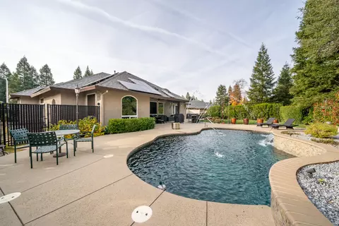 Exterior - 4823 Clark River Dr, Redding, CA 96002 photo 14 of 40