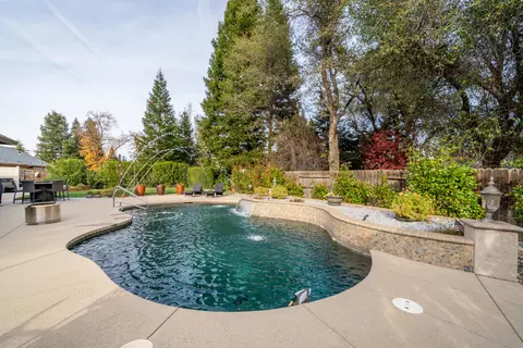 Exterior - 4823 Clark River Dr, Redding, CA 96002 photo 13 of 40