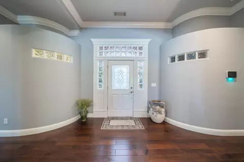 Entry Way - 4823 Clark River Dr, Redding, CA 96002 photo 1 of 4