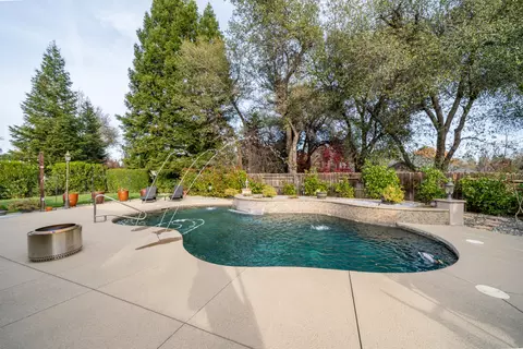 Exterior - 4823 Clark River Dr, Redding, CA 96002 photo 12 of 40