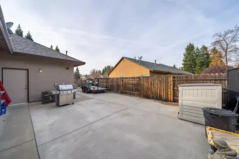 Exterior - 4823 Clark River Dr, Redding, CA 96002 photo 26 of 40