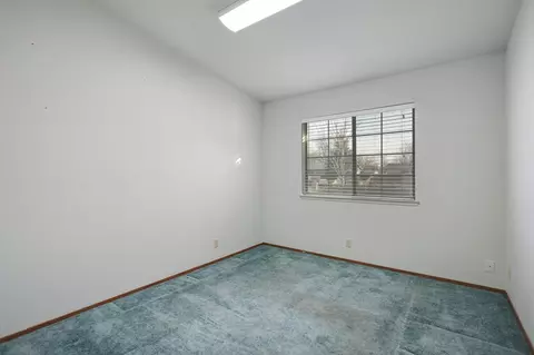 Bedroom - 3620 Dune St, Redding, CA 96002 photo 1 of 6