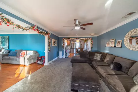 3909 Alta Mesa Dr, Redding, CA 96002 photo 6