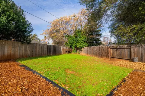 Exterior - 2058 Deimos Ct, Redding, CA 96002 photo 5 of 9