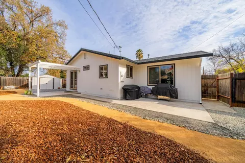 Exterior - 2058 Deimos Ct, Redding, CA 96002 photo 3 of 9