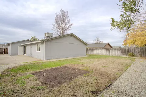 Exterior - 841 Springer Dr, Redding, CA 96003 photo 4 of 5