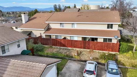 View/Area - 1136 Burton Dr, Redding, CA 96003 photo 3 of 6