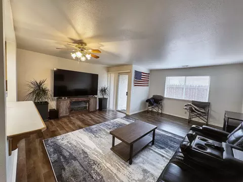 Living - 1136 Burton Dr, Redding, CA 96003 photo 2 of 2