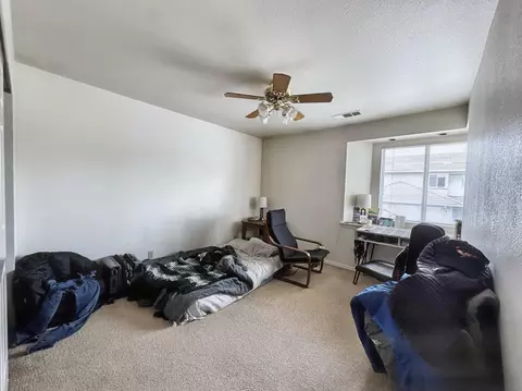 Bedroom - 1136 Burton Dr, Redding, CA 96003 photo 1 of 6