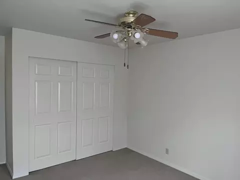 Bedroom - 1136 Burton Dr, Redding, CA 96003 photo 3 of 6