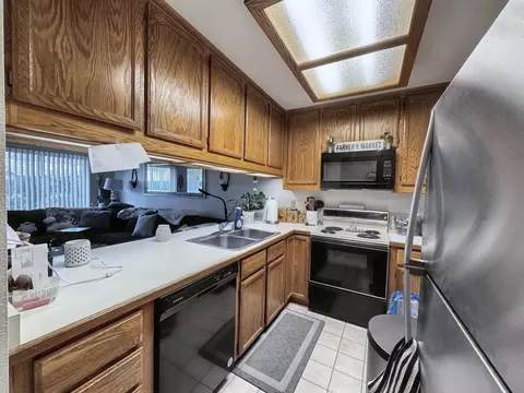 Kitchen - 1148 Burton Dr, Redding, CA 96003 photo 2 of 4
