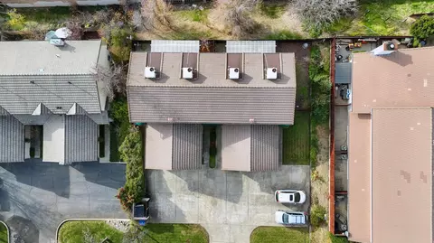 View/Area - 1148 Burton Dr, Redding, CA 96003 photo 3 of 7