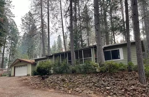 30641 Thumper Dr, Shingletown, CA 96088