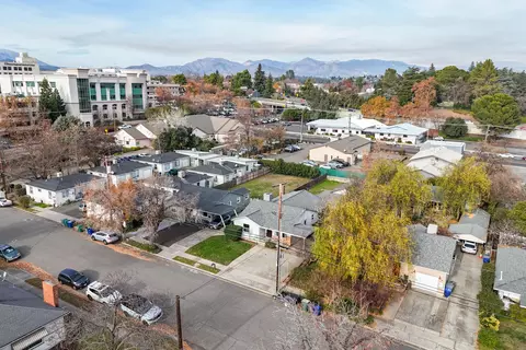 914 Yuba St, Redding, CA 96001 photo 31