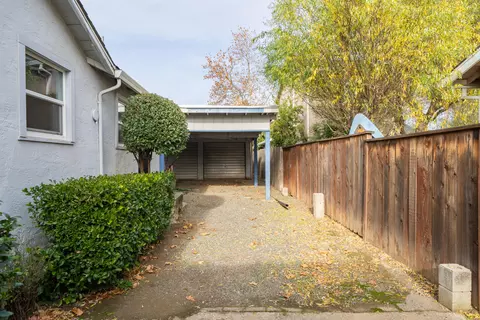 914 Yuba St, Redding, CA 96001 photo 25