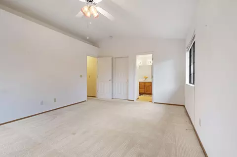 2124 Hacienda St, Redding, CA 96003 photo 17