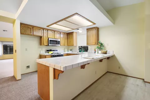2124 Hacienda St, Redding, CA 96003 photo 9