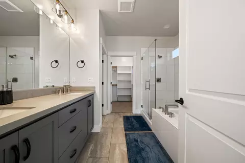 3001 Luke Trl, Redding, CA 96002 photo 16