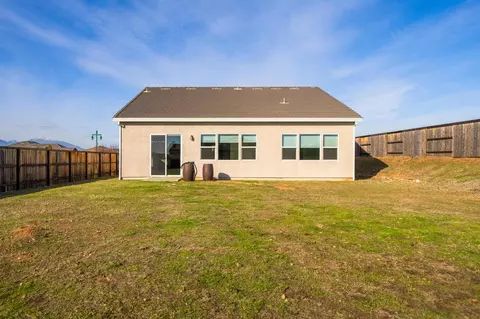 3001 Luke Trl, Redding, CA 96002 photo 27