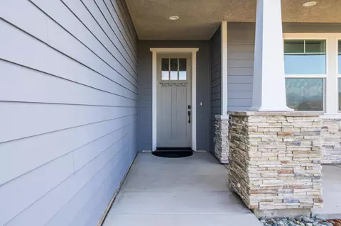 3001 Luke Trl, Redding, CA 96002 photo 3