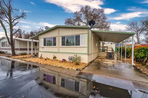 2999 Joyce Dr, Anderson, CA 96007