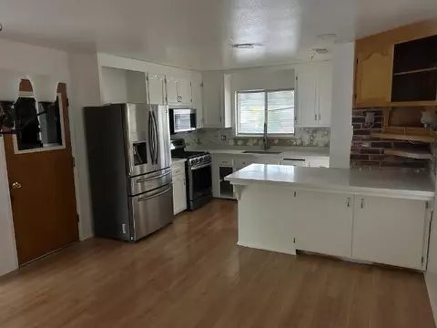 4405 Melody Ln, Redding, CA 96001 photo 11