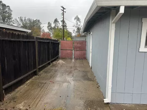 4405 Melody Ln, Redding, CA 96001 photo 24