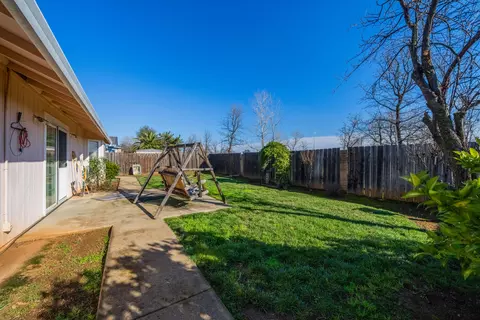 3657 Capricorn Way, Redding, CA 96002 photo 24