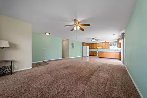3657 Capricorn Way, Redding, CA 96002 photo 8