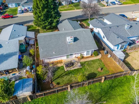 3657 Capricorn Way, Redding, CA 96002 photo 30